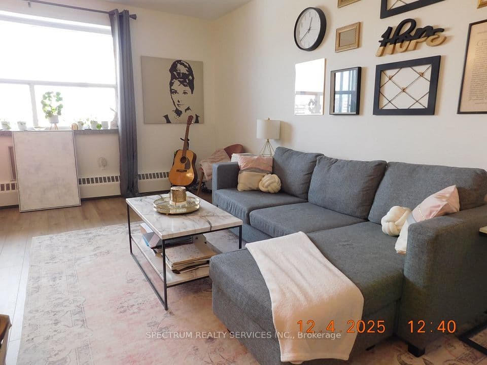 3320 Fieldgate Drive 808, Mississauga, ON L4X 2J2 – photo 2