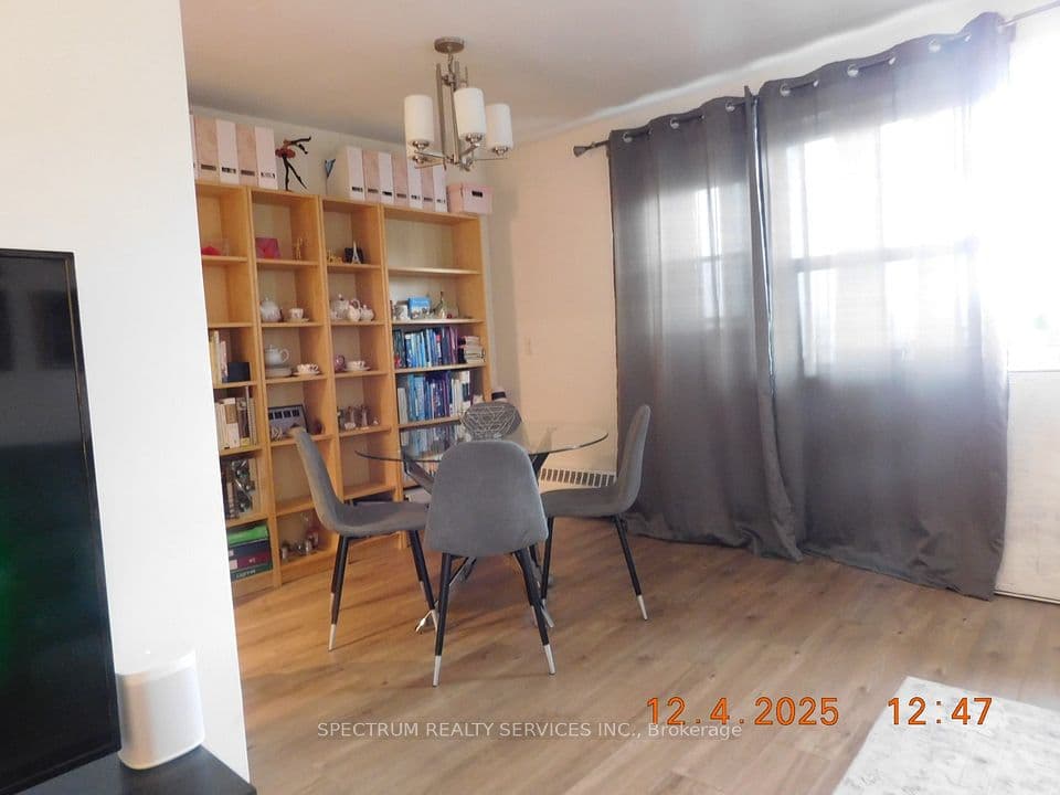 3320 Fieldgate Drive 808, Mississauga, ON L4X 2J2 – photo 3