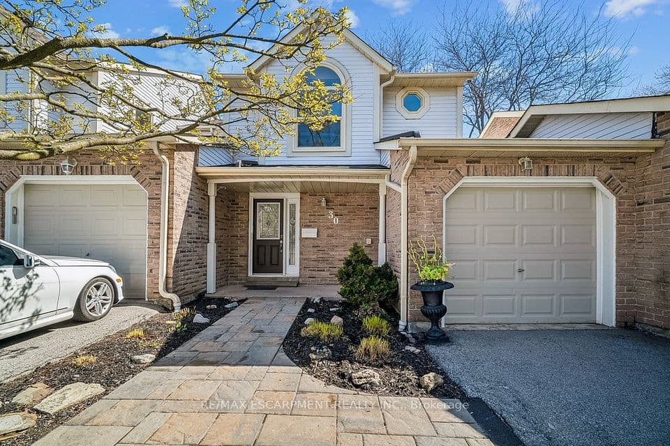 5255 Lakeshore Road 30, Burlington, ON L7L 5X8 – photo 2