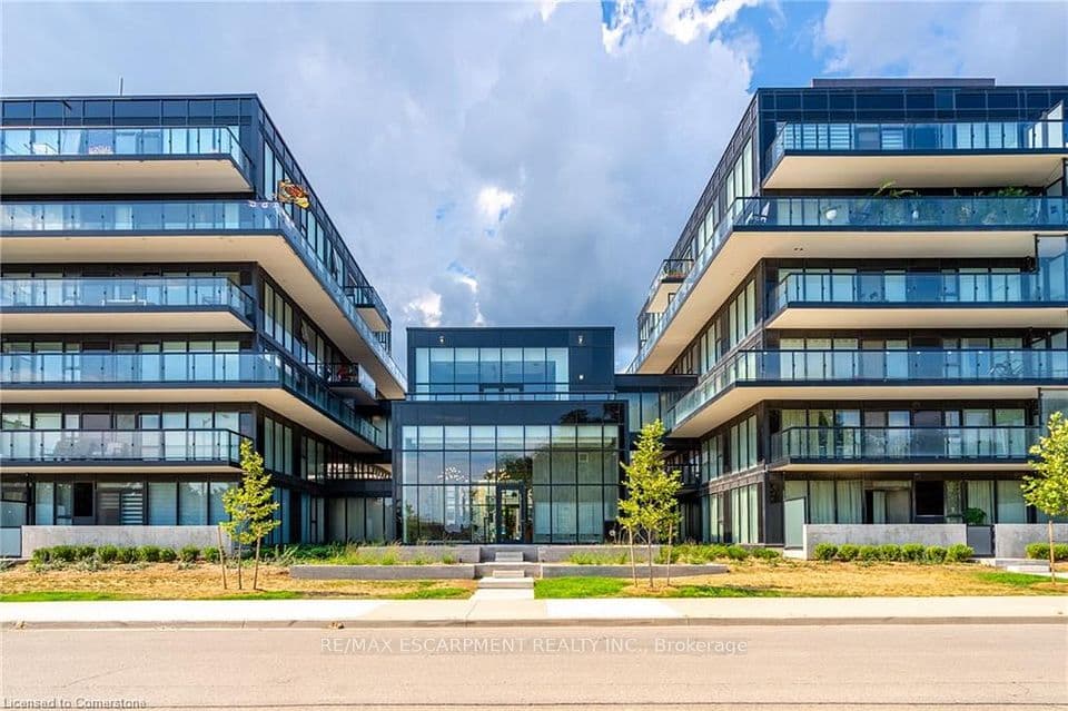 1117 Cooke Boulevard A305, Burlington, ON L7T 0C6 – photo 2