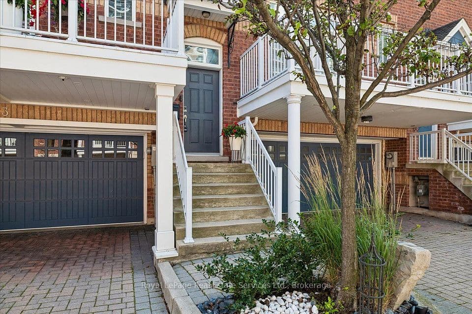 120 Bronte Road 3, Oakville, ON L6L 3C1 – main photo