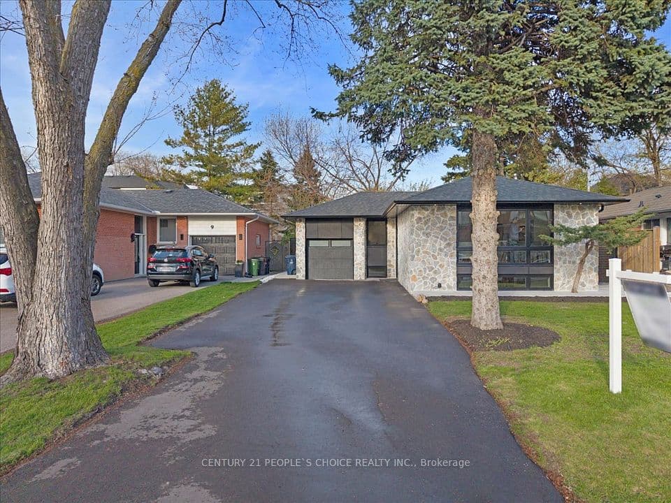 7 Nipissing Drive, Toronto, ON M9B 4V4 – photo 2