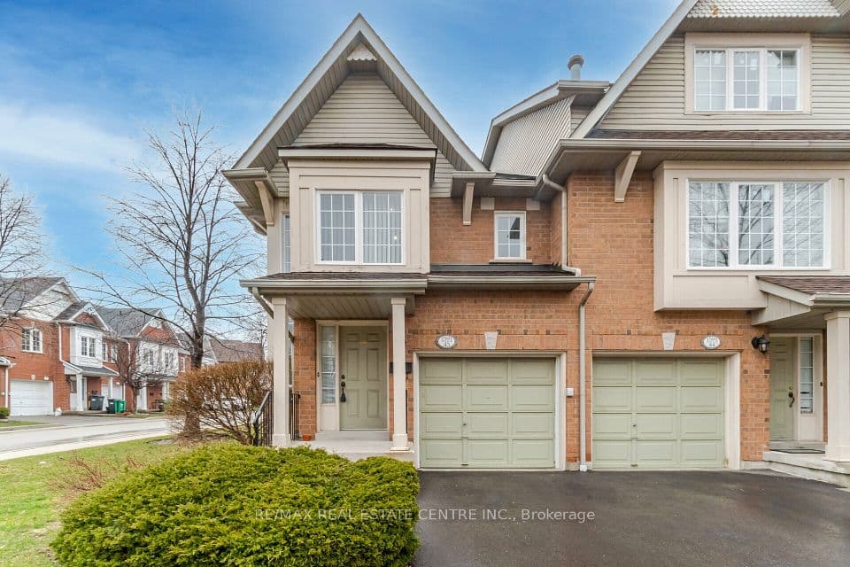 1591 South Parade Court 45, Mississauga, ON L5M 6G1 – main photo