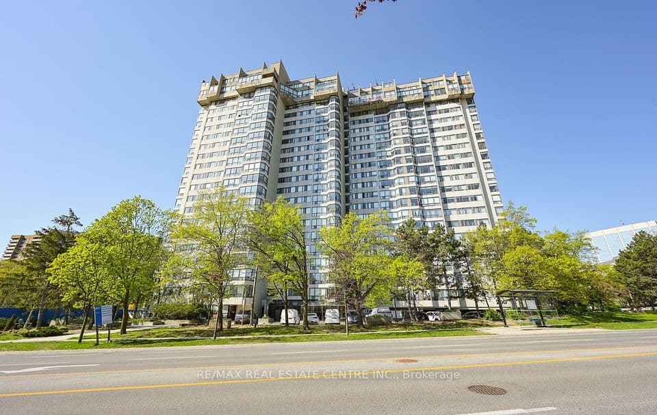 200 Robert Speck Parkway 2006, Mississauga, ON L4Z 1S3 – main photo