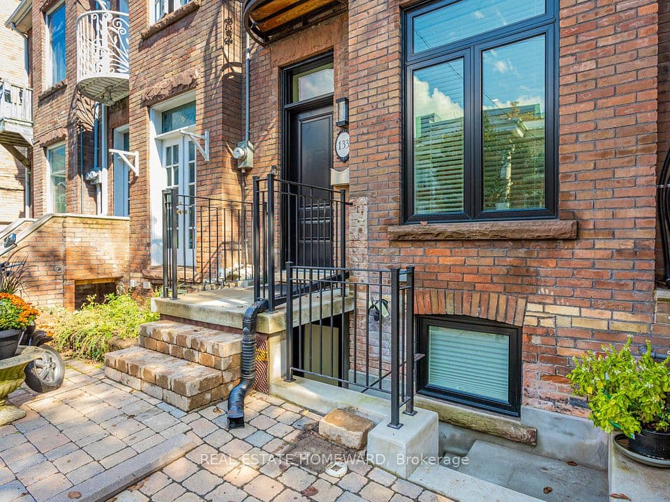 133 Cowan Avenue, Toronto, ON M6K 2N1 – photo 3