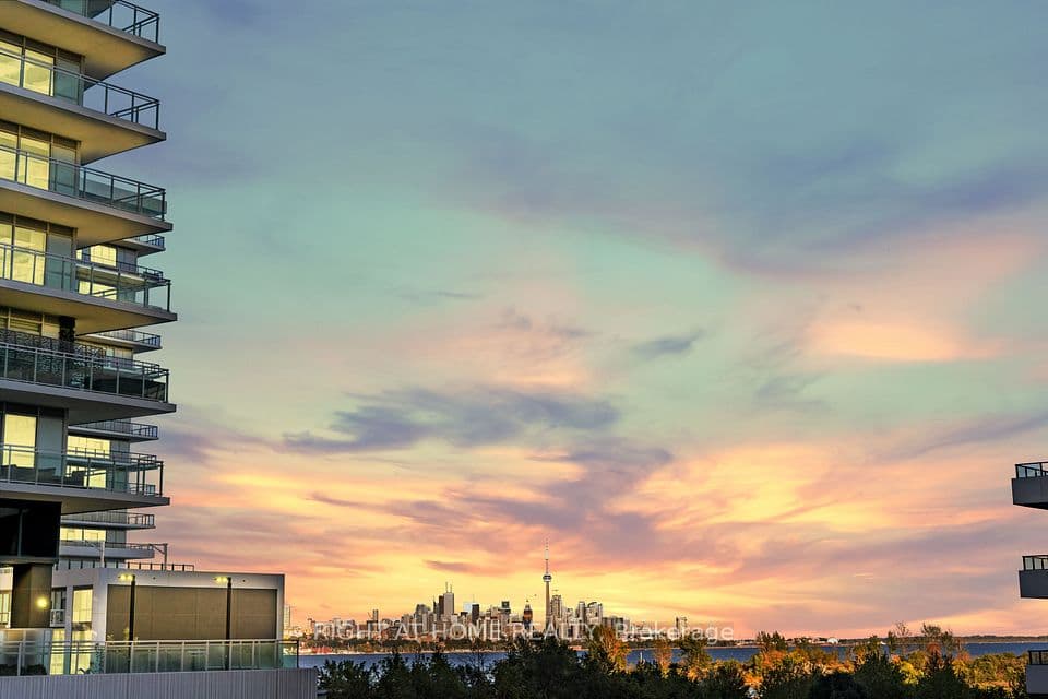 30 Shore Breeze Drive 329, Toronto, ON M8V 0J1 – main photo