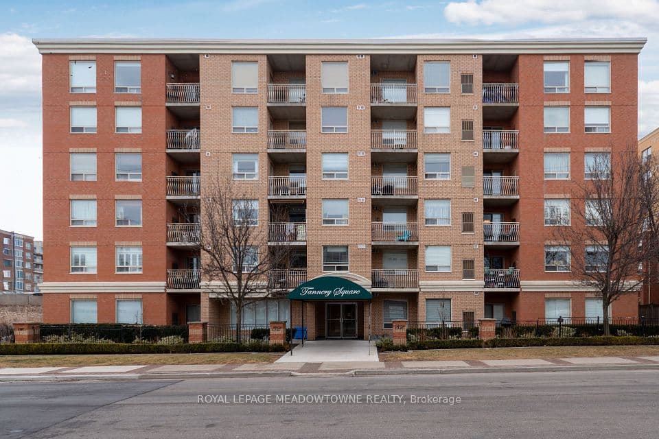 32 Tannery Street 404, Mississauga, ON L5M 6T6 – main photo