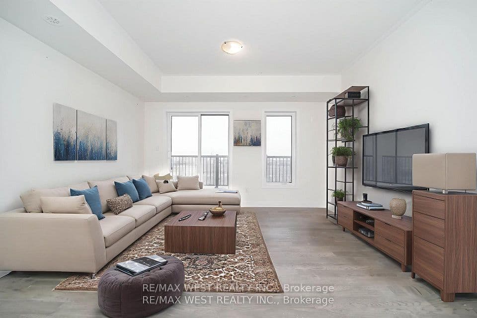 39 John Perkins Bull Drive 20, Toronto, ON M3K 0C3 – photo 2