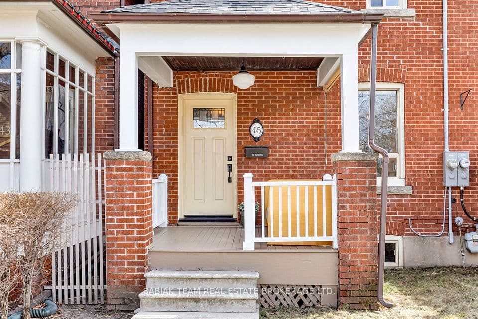 45 Montye Avenue, Toronto, ON M6S 2G8 – photo 2