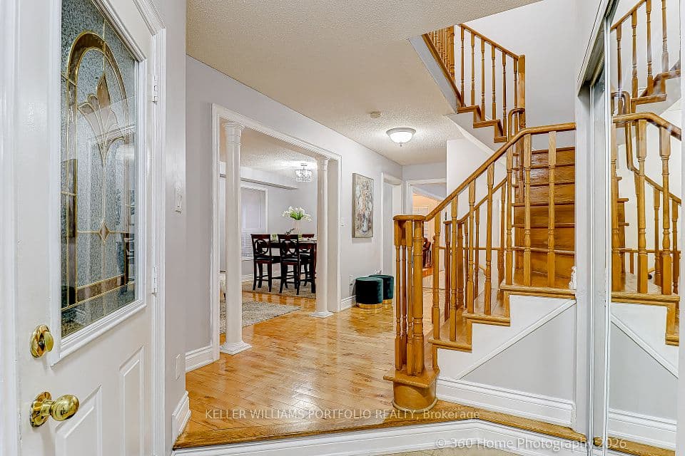 45 Olympia Crescent, Brampton, ON L6X 4W2 – photo 3