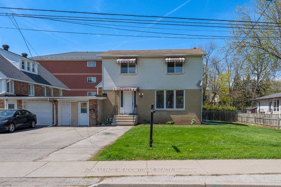 82 Maple Avenue, Halton Hills, ON L7G 1X7 – main photo