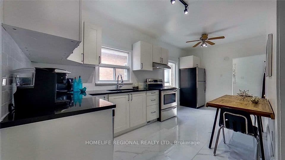 22 Criscoe Street, Toronto, ON M6N 3Y9 – photo 3