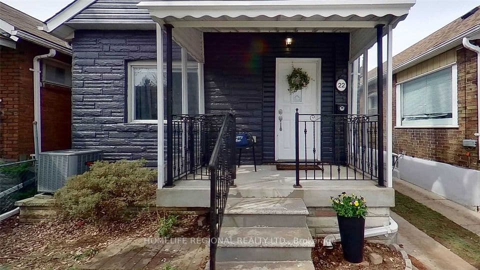 22 Criscoe Street, Toronto, ON M6N 3Y9 – photo 2