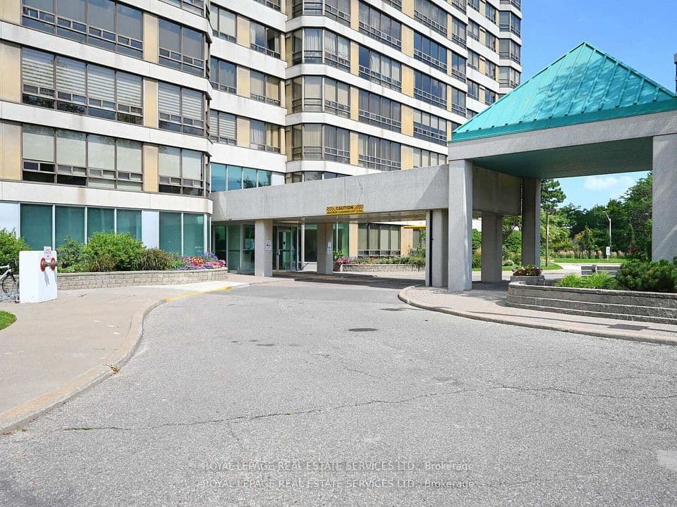 310 Mill Street S 512, Brampton, ON L6Y 3B1 – photo 2