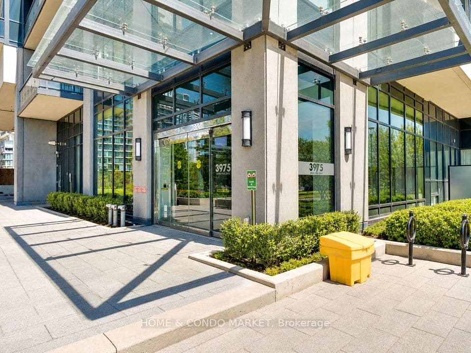 3975 Grand Park Drive 2002, Mississauga, ON L5B 0K4 – photo 2