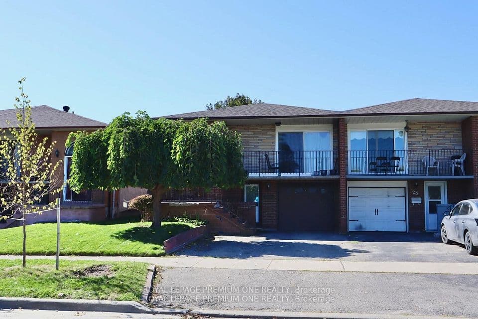 26 Royal Salisbury Way, Brampton, ON L6V 3J6 – main photo