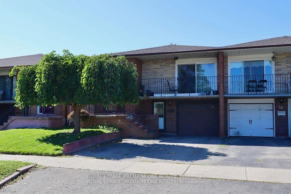 26 Royal Salisbury Way, Brampton, ON L6V 3J6 – photo 2