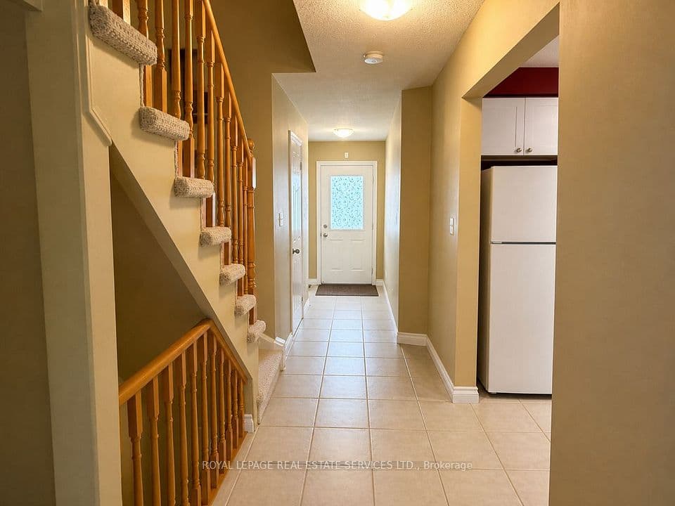 2920 Headon Forest Drive 35, Burlington, ON L7M 4H1 – photo 3