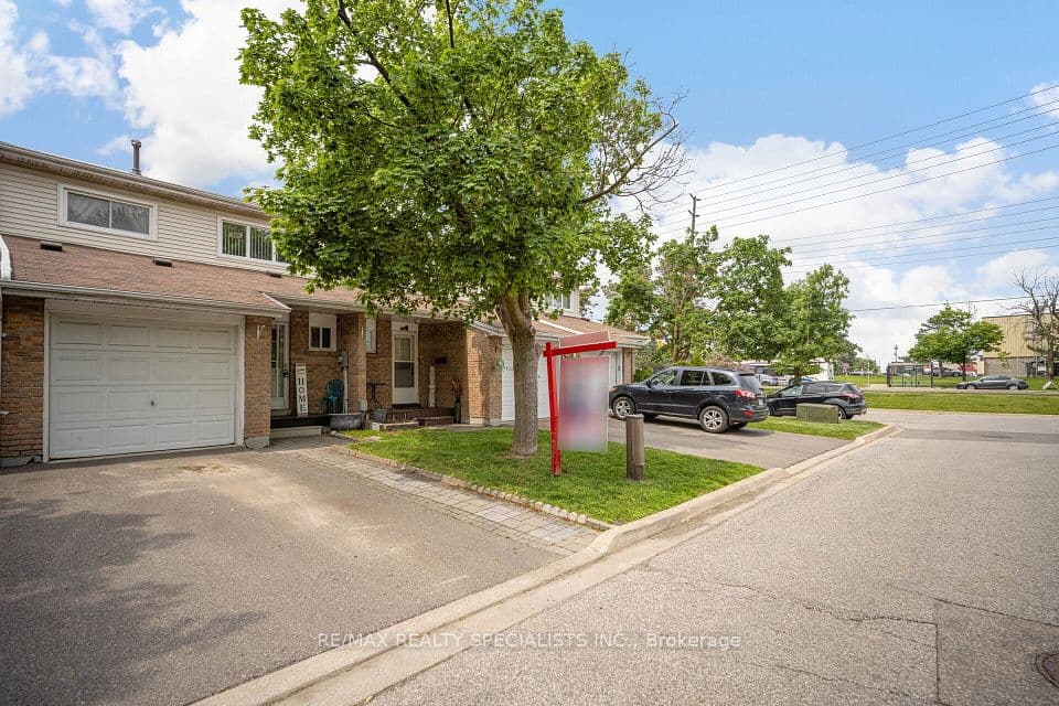 20 Enmount Drive, Brampton, ON L6T 4C8 – photo 3