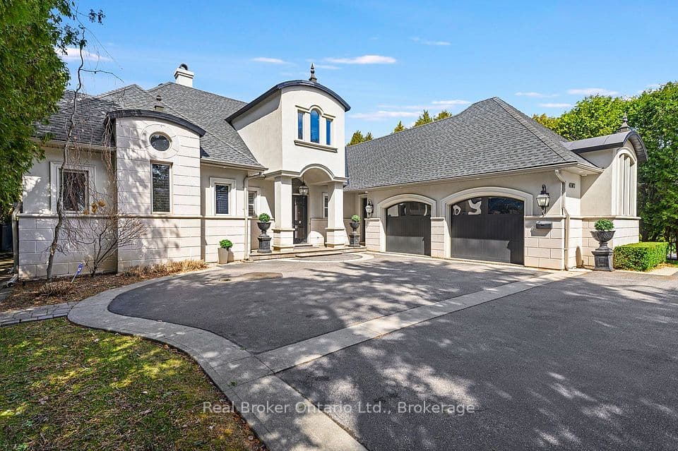 4507 Lakeshore Road, Burlington, ON L7L 1B3 – main photo