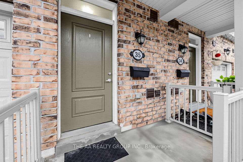 50 W Edinburgh Drive W 35, Brampton, ON L6Y 1N9 – main photo