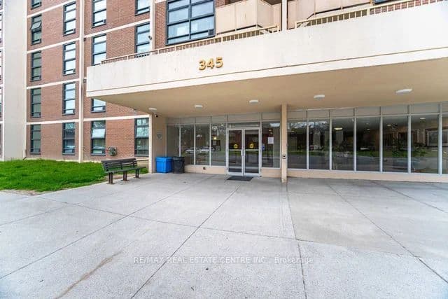 345 Driftwood Avenue 1009, Toronto, ON M3N 2P4 – photo 3