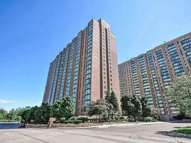 145 Hillcrest Avenue 910, Mississauga, ON L5B 3Z1 – main photo