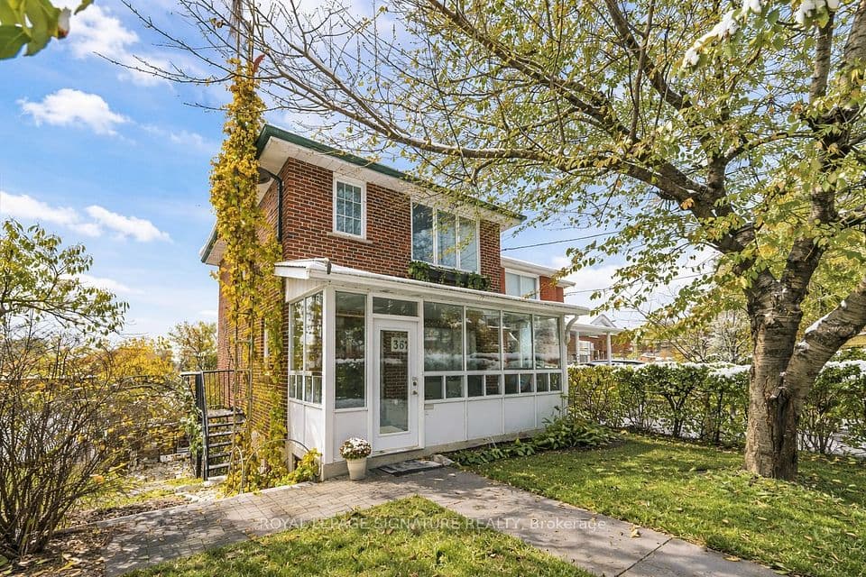 362 Silverthorn Avenue, Toronto, ON M6M 3G8 – main photo