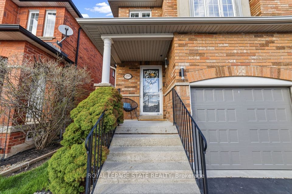 1795 Creek Way, Burlington, ON L7L 6R1 – photo 3