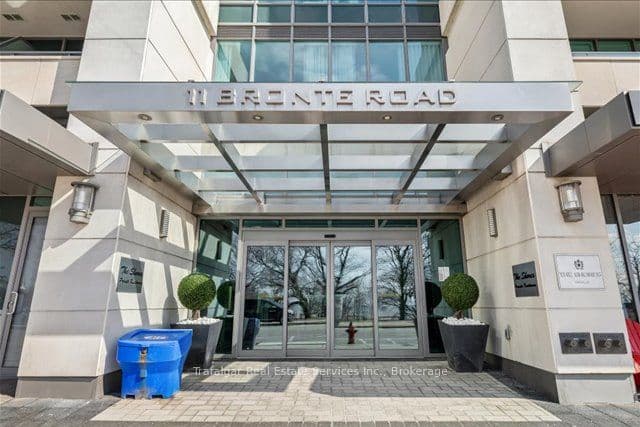 11 Bronte Road 327, Oakville, ON L6L 0E1 – photo 2