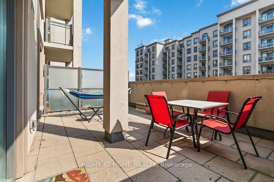 2490 Old Bronte Road 301, Oakville, ON L6M 0Y5 – photo 2