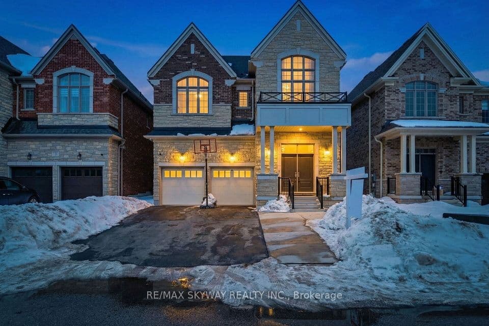 22 Tamworth Court, Brampton, ON L6Y 4S4 – photo 2