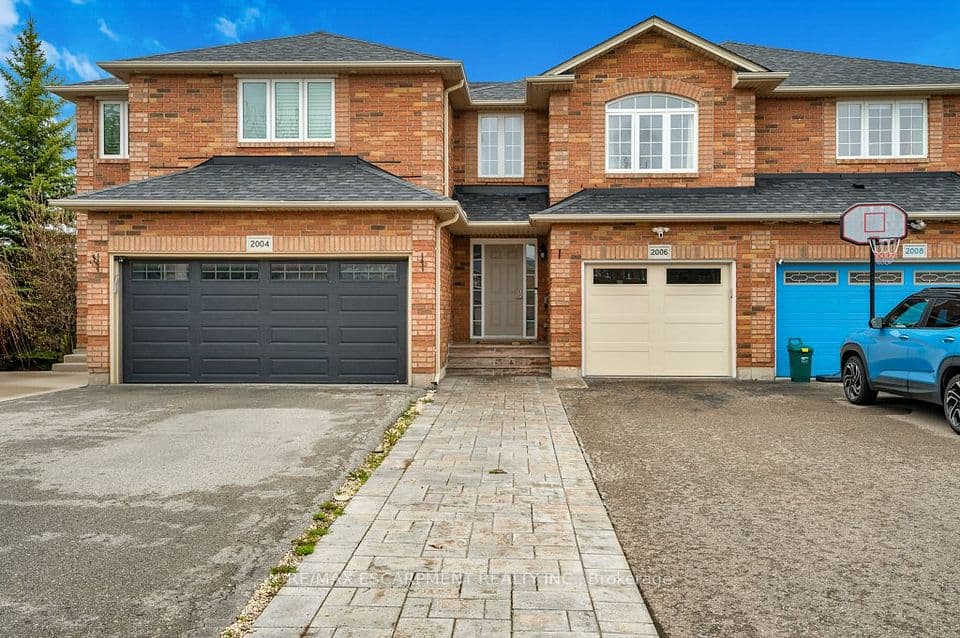 2006 Erika Court, Oakville, ON L6M 4R4 – main photo