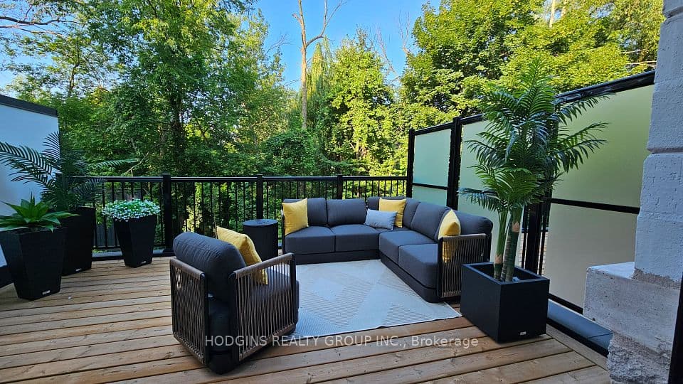 1138 Mona Road 13, Mississauga, ON L5G 0C8 – photo 3
