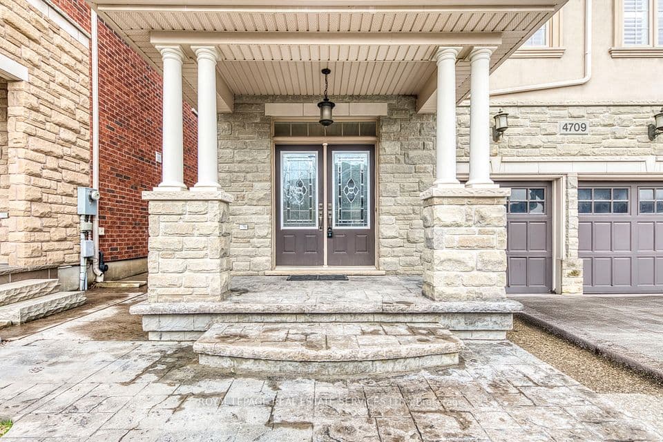 4709 Irena Avenue, Burlington, ON L7M 0K2 – photo 2