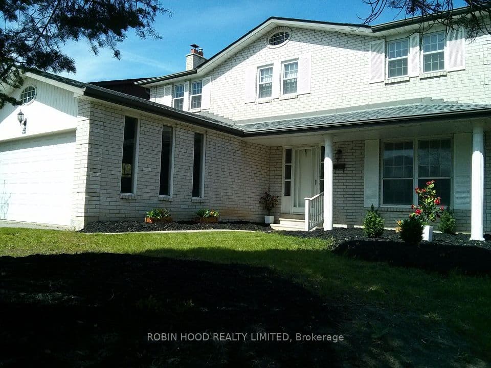 1953 Owlsnest Lane, Mississauga, ON L4W 2J1 – main photo