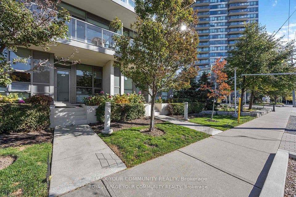 15 Legion Road 102, Toronto, ON M8V 0A9 – photo 2