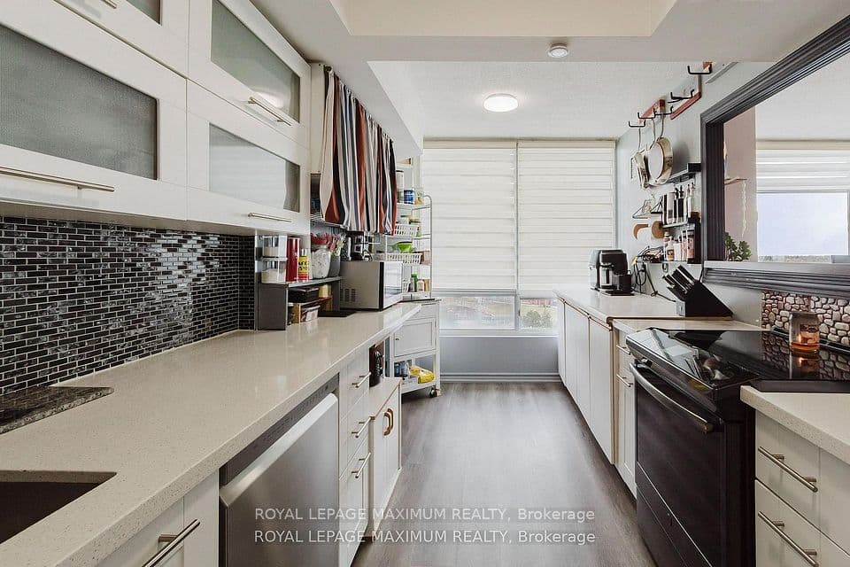 26 Hanover Road 1101, Brampton, ON L6S 4T2 – photo 3