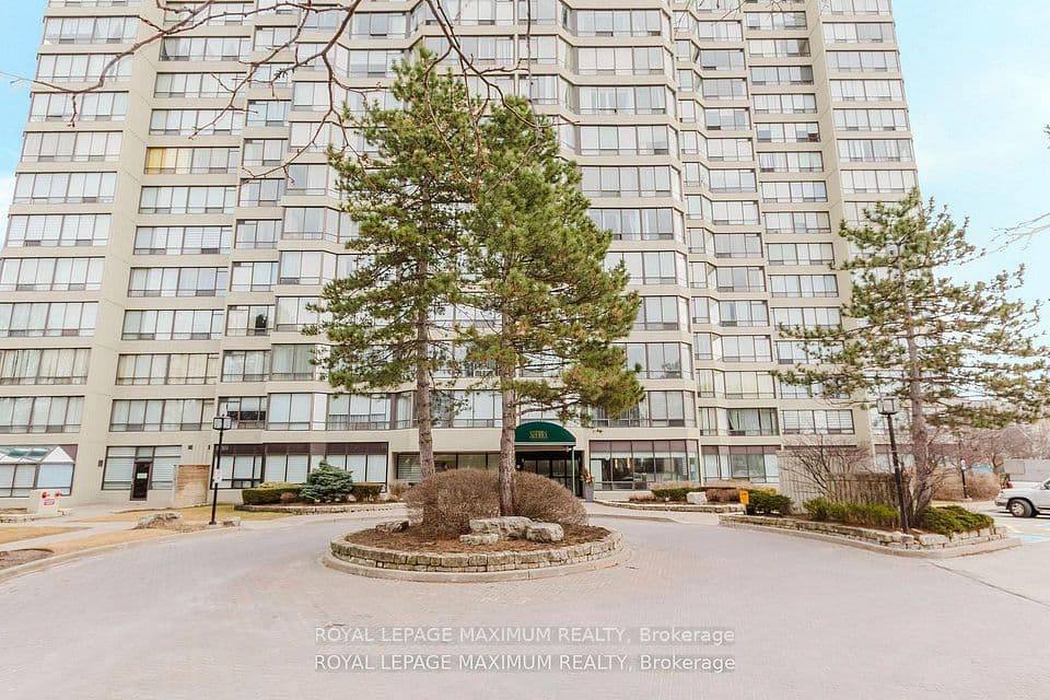 26 Hanover Road 1101, Brampton, ON L6S 4T2 – main photo