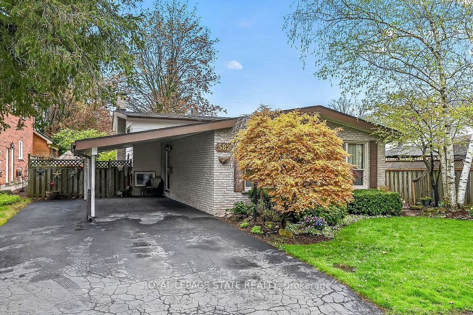 582 Woodview Road, Burlington, ON L7N 3A1 – main photo