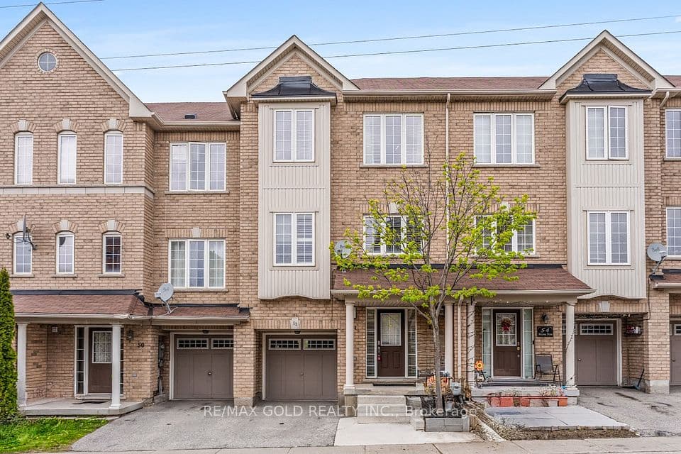 52 Arizona Drive, Brampton, ON L6Y 0R6 – main photo
