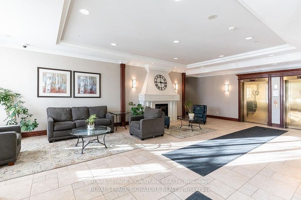 2545 Erin Centre Boulevard 1703, Mississauga, ON L5M 6Z9 – photo 3