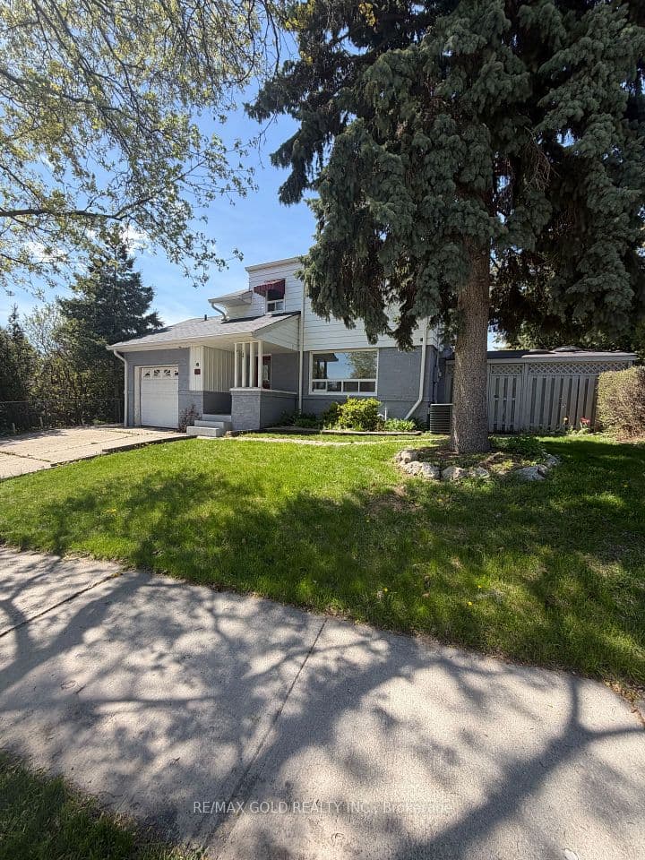 52 Eldomar Avenue, Brampton, ON L6W 3N7 – photo 3