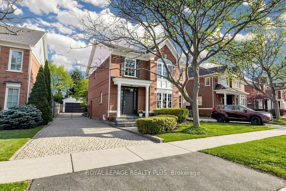 239 Westfield Trail, Oakville, ON L6H 6H8 – photo 2