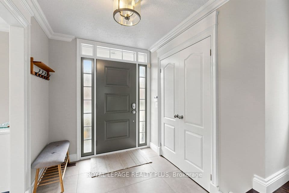 239 Westfield Trail, Oakville, ON L6H 6H8 – photo 3