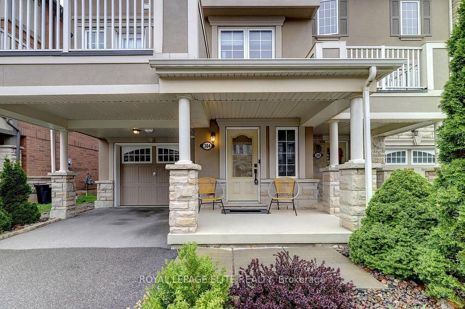 304 Sarah Cline Drive, Oakville, ON L6M 0V7 – photo 3
