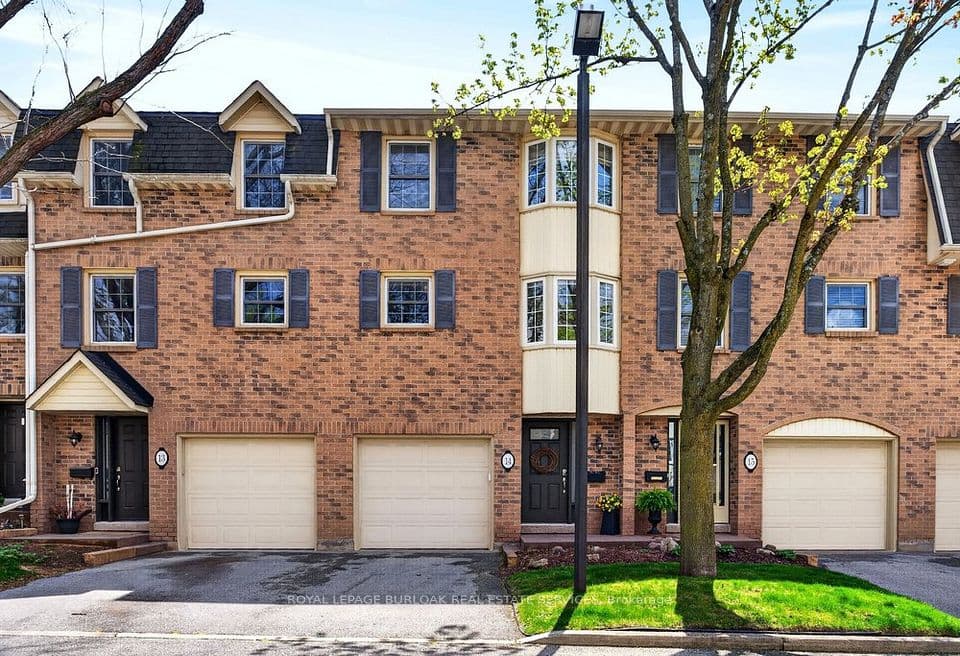 1351 Ontario Street 14, Burlington, ON L7S 1E9 – main photo