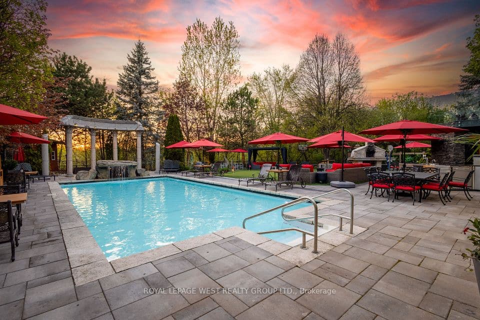 24 McArthur Heights, Brampton, ON L6Z 3N2 – photo 3