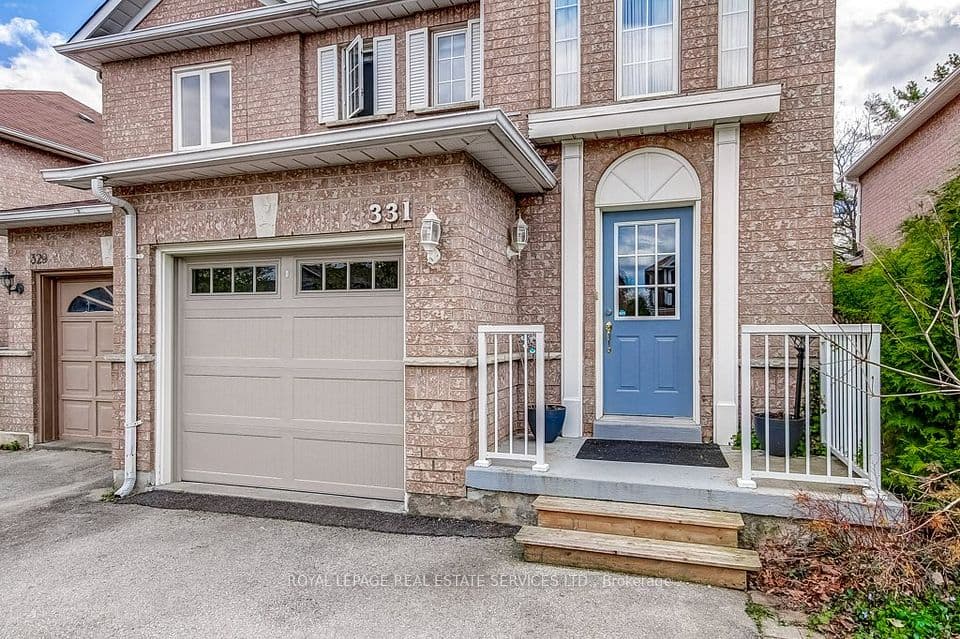 331 Ravineview Way, Oakville, ON L6H 6S5 – photo 2