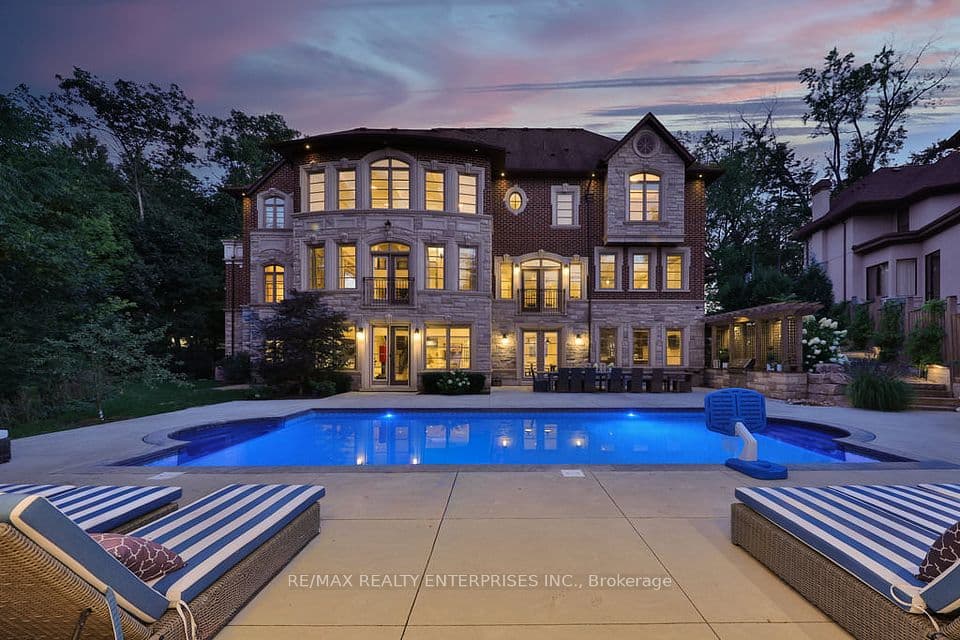 1459 Stavebank Road, Mississauga, ON L5G 2V5 – main photo